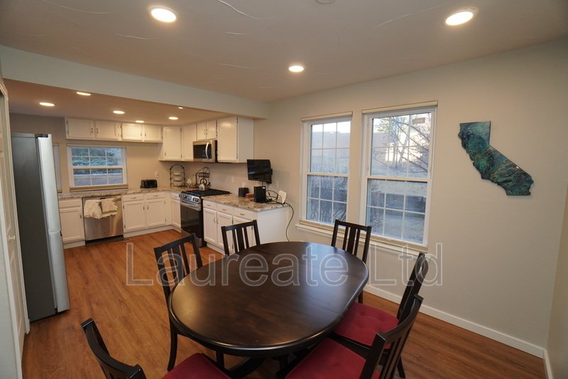 Stunning 2 Story Townhome with Finished Basement in the Heart of Lone Tree!!! property image