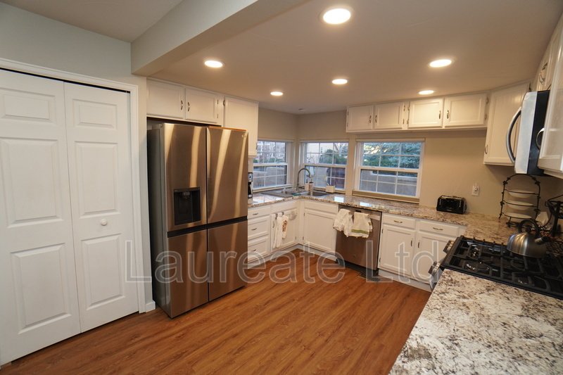 Stunning 2 Story Townhome with Finished Basement in the Heart of Lone Tree!!! property image