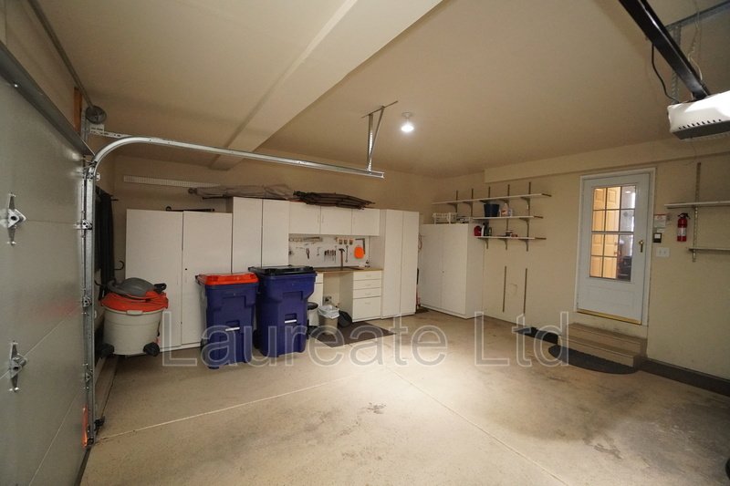 Stunning 2 Story Townhome with Finished Basement in the Heart of Lone Tree!!! property image