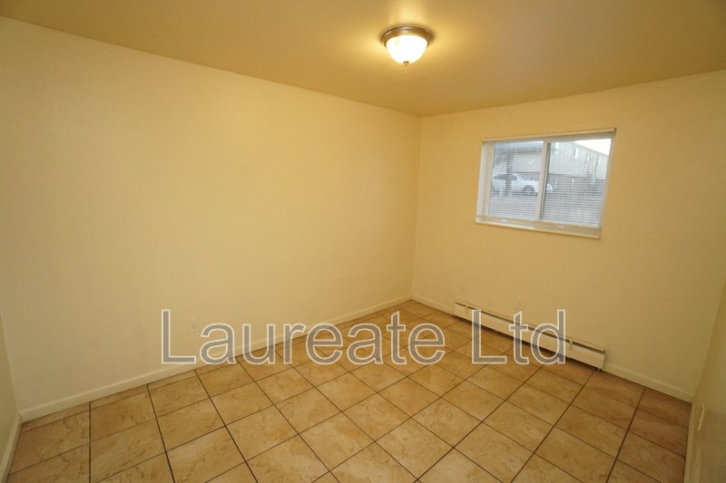 Spacious 2 bedroom in Wheat Ridge easy access to I -70! property image