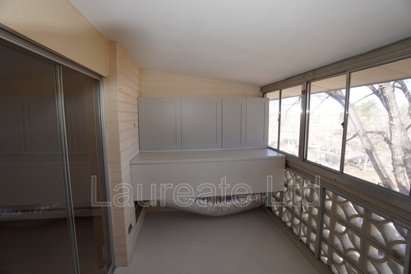 Bright and Open 2bd 2Ba 3rd floor Condo in 55+ Windsor Gardens Community property image