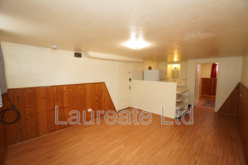 Quaint Basement Unit of Up/Down Duplex in the Heart of DU!! property image