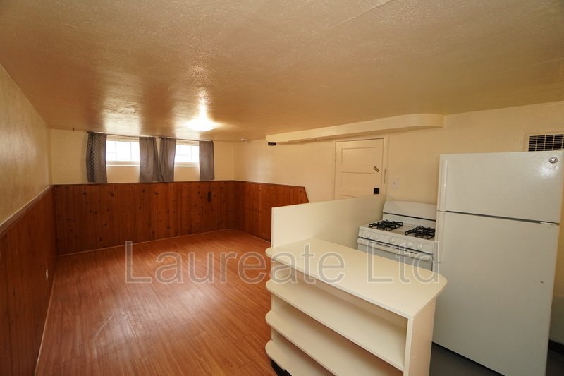 Quaint Basement Unit of Up/Down Duplex in the Heart of DU!! property image