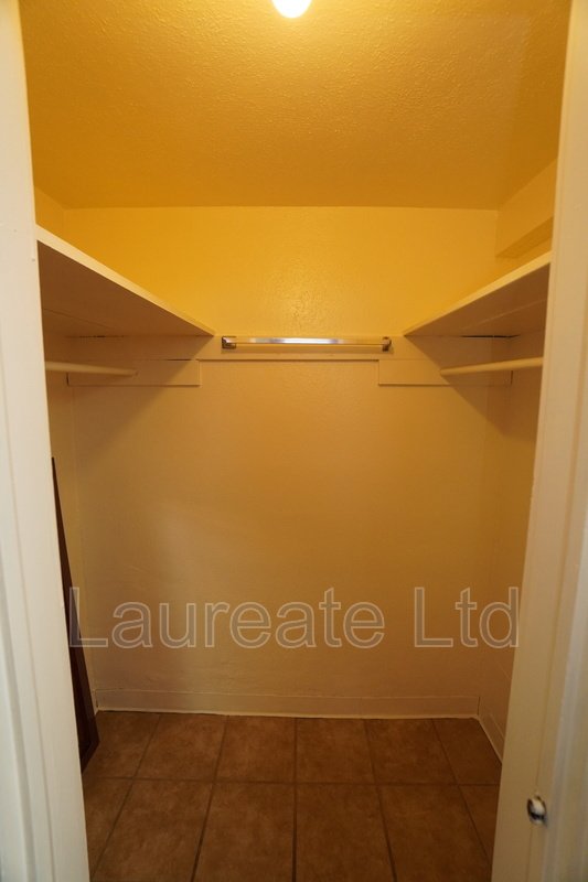 Quaint Basement Unit of Up/Down Duplex in the Heart of DU!! property image