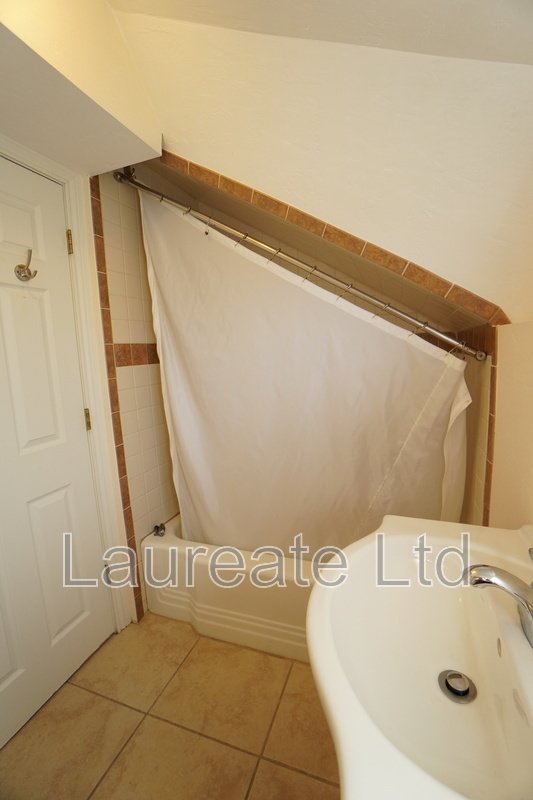 Charming 1 bedroom Single Family Carriage Home in the Heart of DU!!! property image