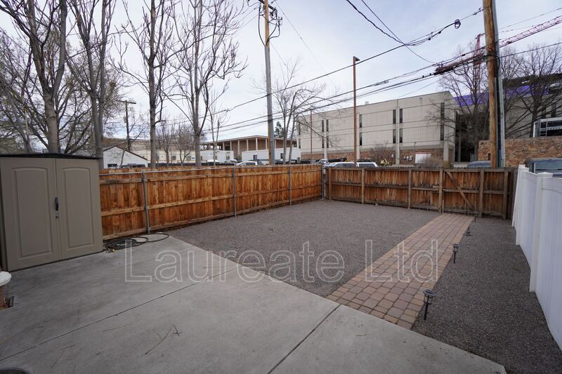 Charming 1 bedroom Single Family Carriage Home in the Heart of DU!!! property image