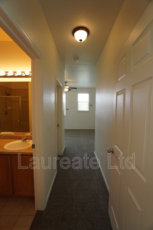 Beautiful Olde Town Arvada Townhome - Water Tower Village property image