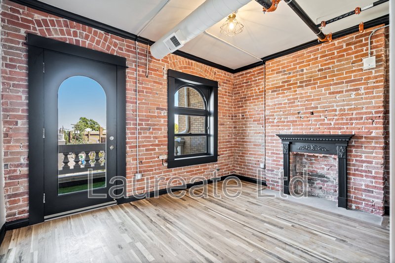 HISTORIC ALTA COURT LOFTS- WALK TO EVERYTHING! property image