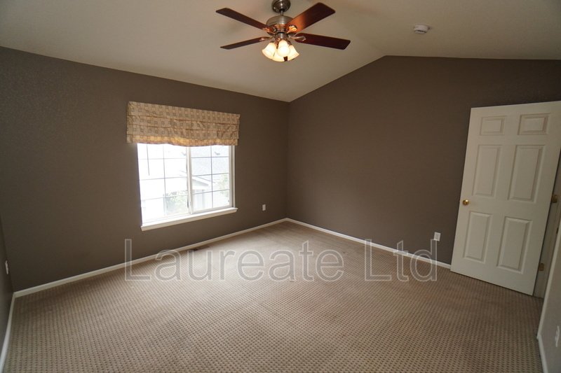 Newly Updated 2 Story Townhome in Centennial!! property image