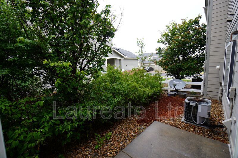 Newly Updated 2 Story Townhome in Centennial!! property image