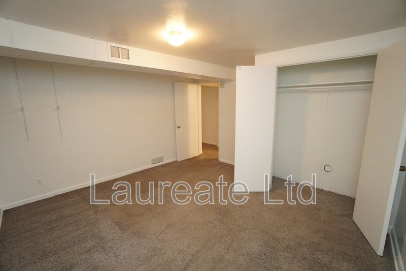 Spacious Ranch Home with Finished Basement in Aurora!! property image