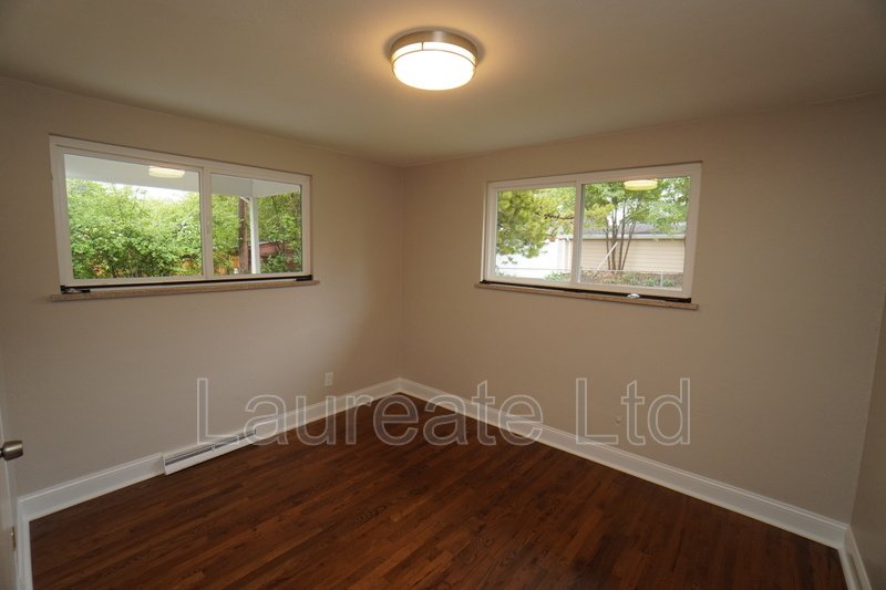 Beautifully Remodeled 3 Bedroom Duplex Minutes to Downtown Littleton!! property image