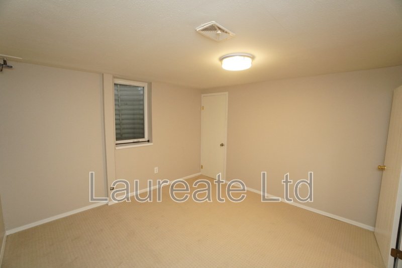 Beautifully Remodeled 3 Bedroom Duplex Minutes to Downtown Littleton!! property image