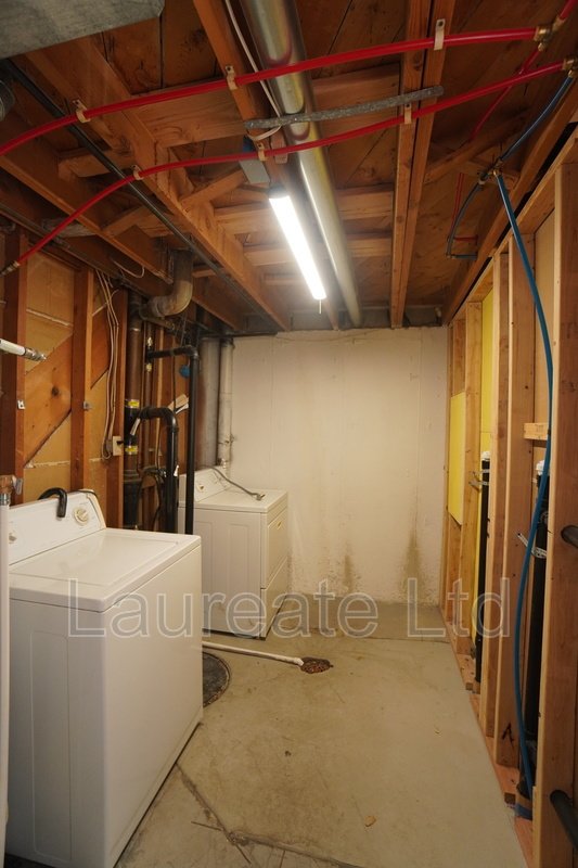 Beautifully Remodeled 3 Bedroom Duplex Minutes to Downtown Littleton!! property image