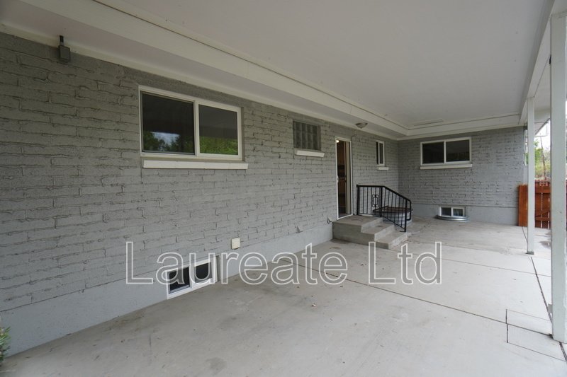 Beautifully Remodeled 3 Bedroom Duplex Minutes to Downtown Littleton!! property image
