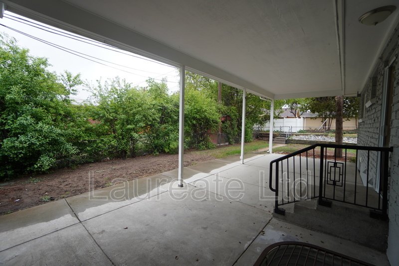 Beautifully Remodeled 3 Bedroom Duplex Minutes to Downtown Littleton!! property image