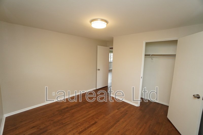 Newely Remodeled Spacious 3Bd Front Duplex in the Heart of Littleton!! property image