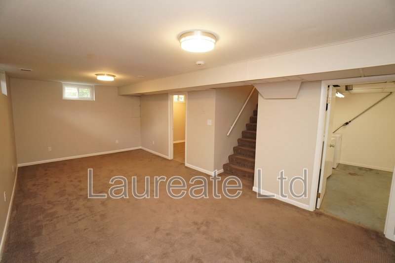 Newely Remodeled Spacious 3Bd Front Duplex in the Heart of Littleton!! property image