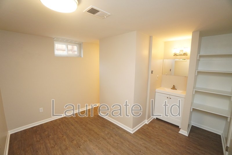 Newely Remodeled Spacious 3Bd Front Duplex in the Heart of Littleton!! property image