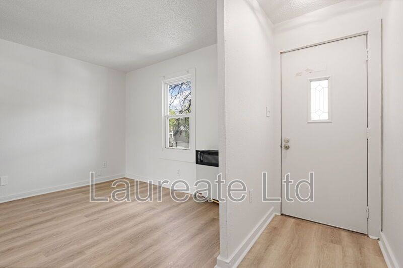 Newly Remodeled Studios in  the Heart of Colorado Springs!! property image