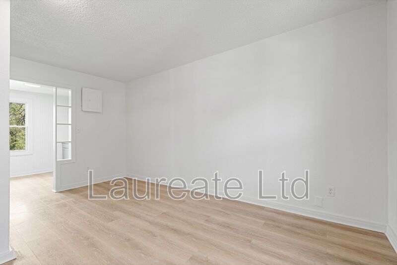 Newly Remodeled Studios in  the Heart of Colorado Springs!! property image