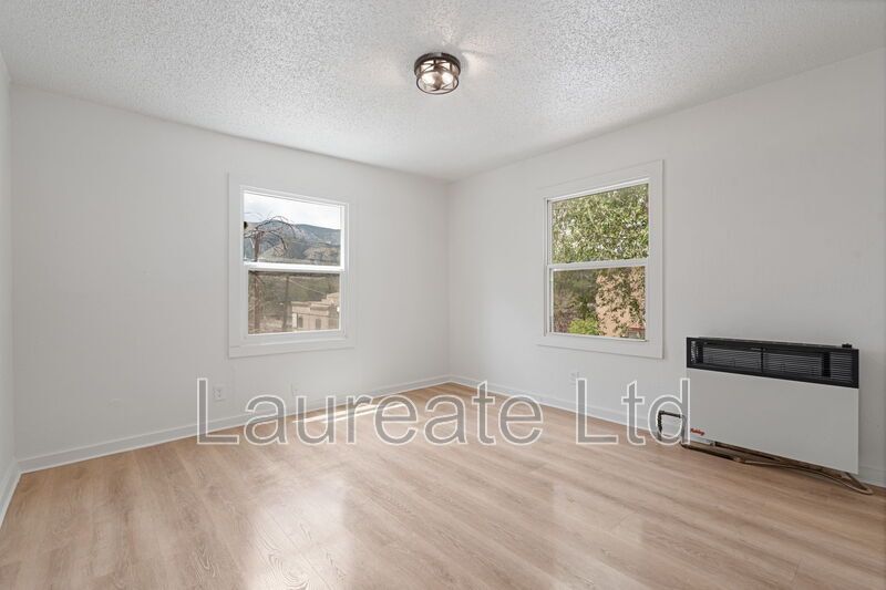 Newly Remodeled Studios in  the Heart of Colorado Springs!! property image