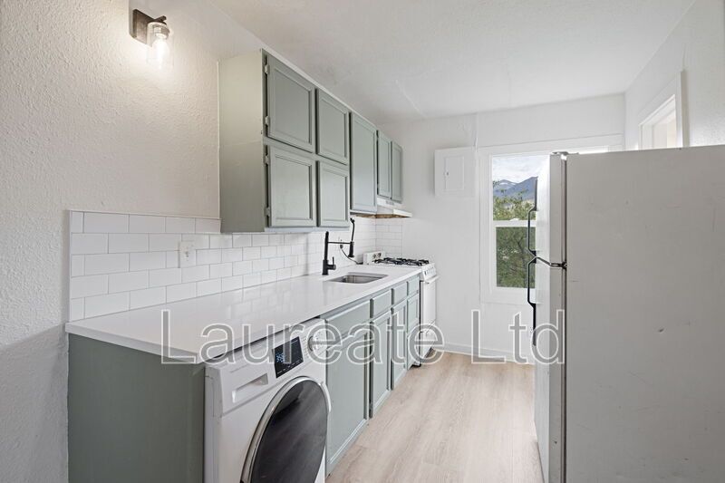 Newly Remodeled Studios in  the Heart of Colorado Springs!! property image