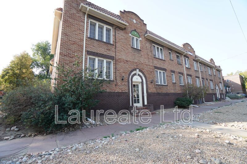 Garden level Studio apartment in the heart of Capitol Hill! property image