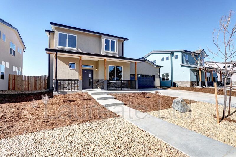 Sprawling 2 Story 4Bd 3.5Ba @ THE GARDENS ON JULIET property image