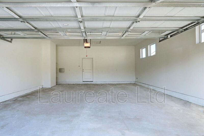 Sprawling 2 Story 4Bd 3.5Ba @ THE GARDENS ON JULIET property image