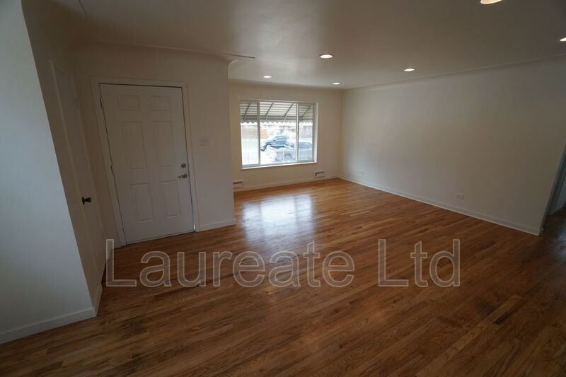 6 Bedroom Home in North Park Hill - Must See!! property image