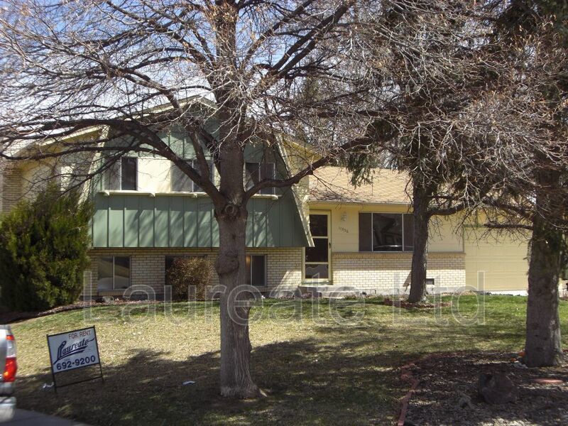Stunning 4 Bedroom in Cherry Creek School District property image