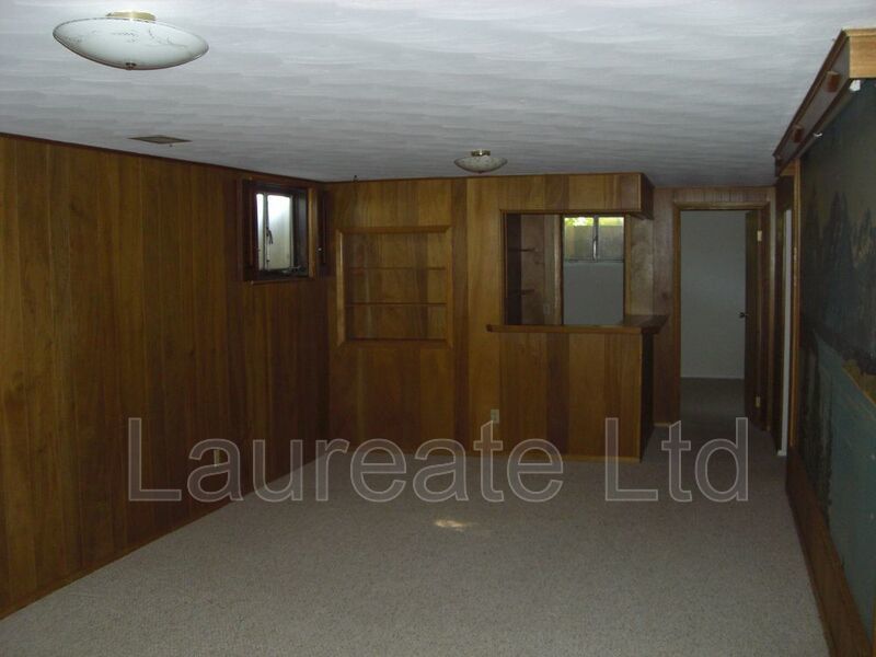 Nice 3+ Bed 2 bath in SE Denver - MUST SEE!! property image