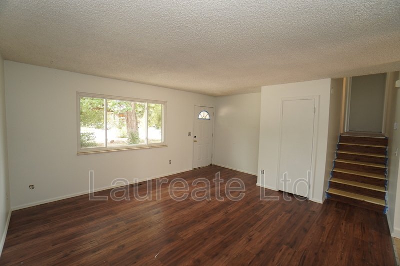Newly Remodeled 4Bd 2Ba Home in Aurora - Cherry Creek Schools!! property image