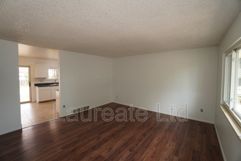 Newly Remodeled 4Bd 2Ba Home in Aurora - Cherry Creek Schools!! property image
