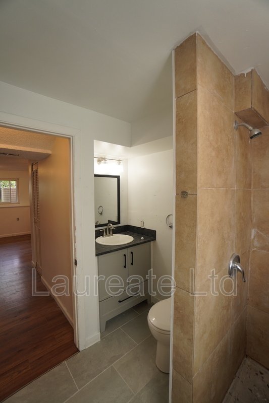 Newly Remodeled 4Bd 2Ba Home in Aurora - Cherry Creek Schools!! property image