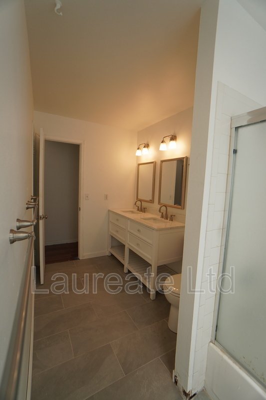 Newly Remodeled 4Bd 2Ba Home in Aurora - Cherry Creek Schools!! property image