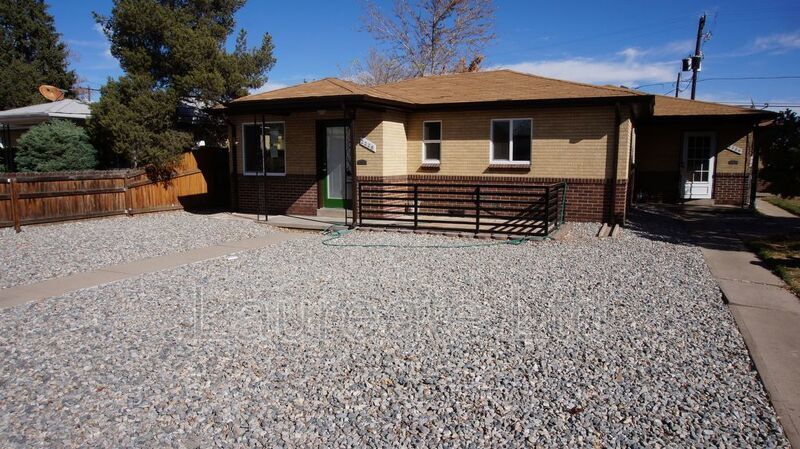 Walk to Sloans Lake - Updated 2 Bedroom in edgewater- MUST SEE!! property image