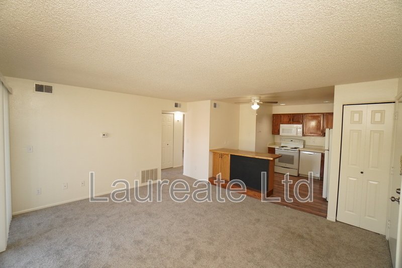 Cozy 2nd floor 2 Bedroom condo in Littleton! Must See! property image