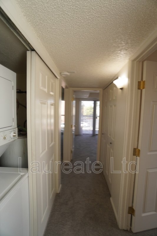 Cozy 2nd floor 2 Bedroom condo in Littleton! Must See! property image