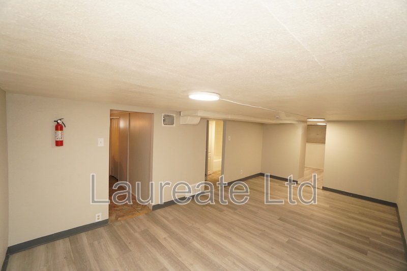 Private and Spacious 2+Bd 2Ba Single Family Home Minutes to Downtown Englewood! property image
