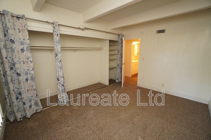 MOVE-IN SPECIAL!!Spacious 2 Bed 2 Bath Condo in Denver - MUST SEE!! property image
