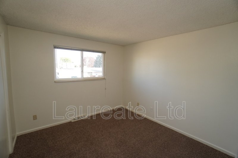 Charming 2 bederoom Bi-Level Single Home in SW Littleton/Lone Tree!! property image